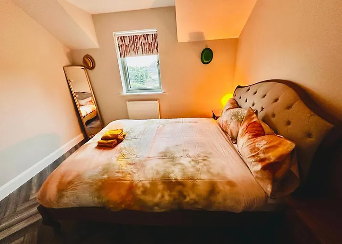 Pearl's * Dún Luáin